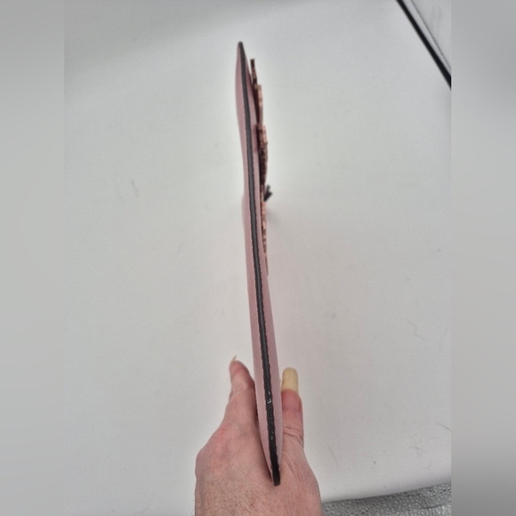 kate spade All The Buzz Dusty Peony Clutch/pouch - Picture 5 of 8